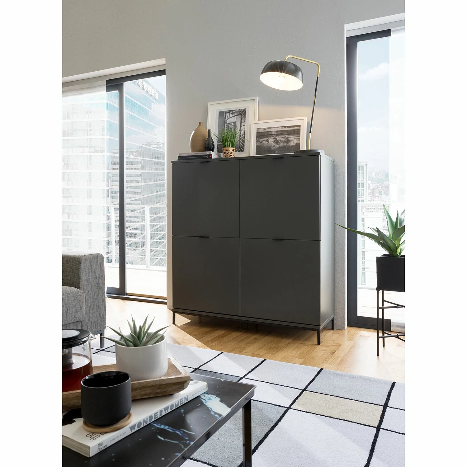 Studio Copenhagen Hochkommode Harma - Dunkelgrau – Bild 3