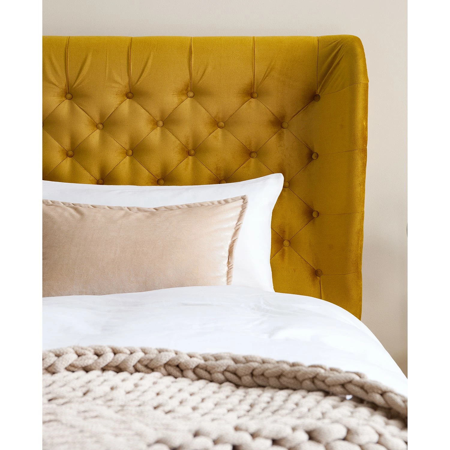 Jack & Alice Polsterbett Monroe Samt - Senfgelb - 180 x 200cm – Bild 9