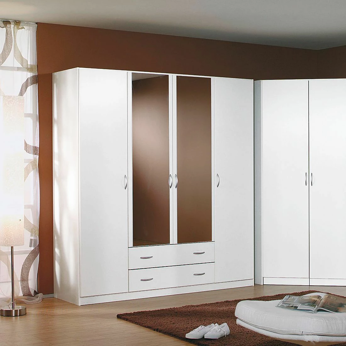 Rauch Blue Drehtürenschrank Case III - Alpinweiß - Schrankbreite: 181 cm - 4-türig – Bild 2