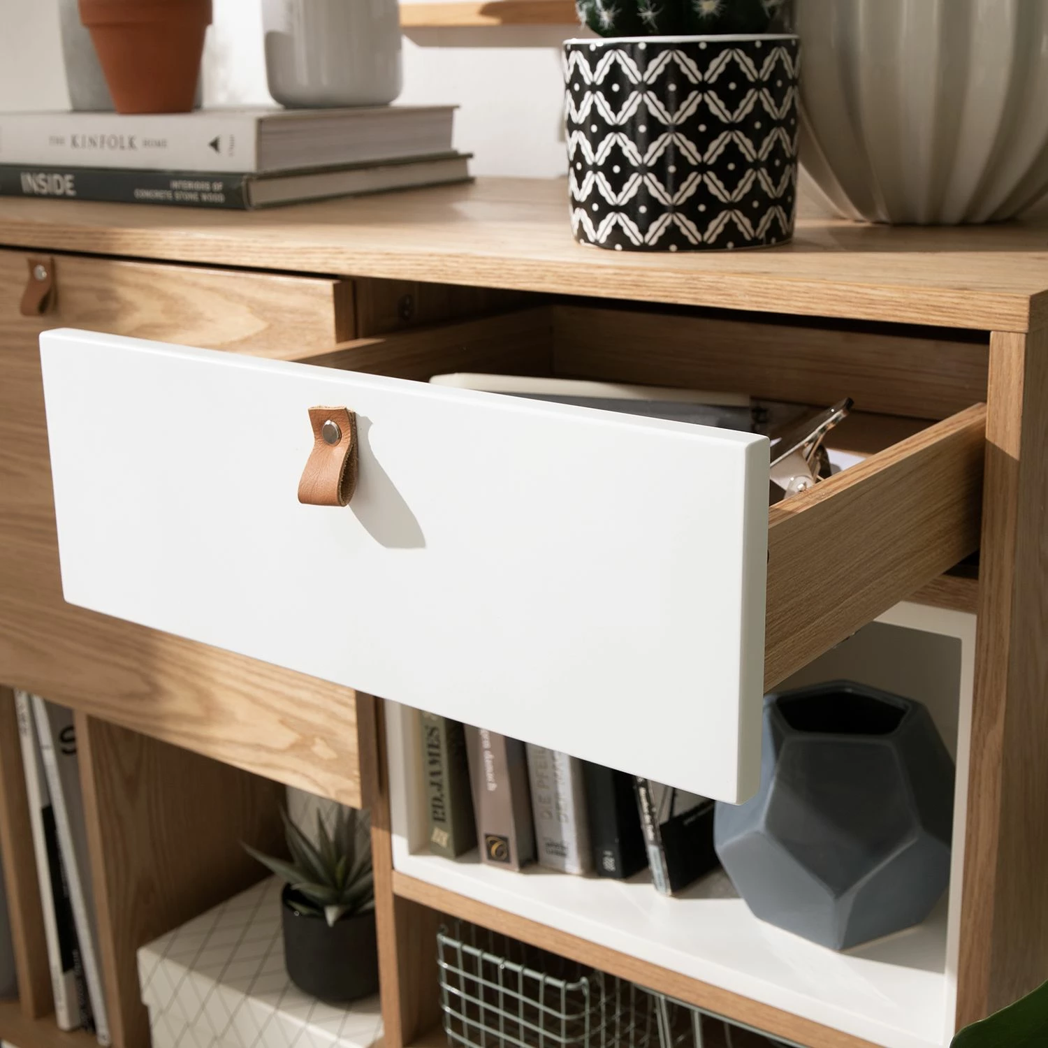 Studio Copenhagen Kommode Vallsta ll - Esche / Schwarz – Bild 13