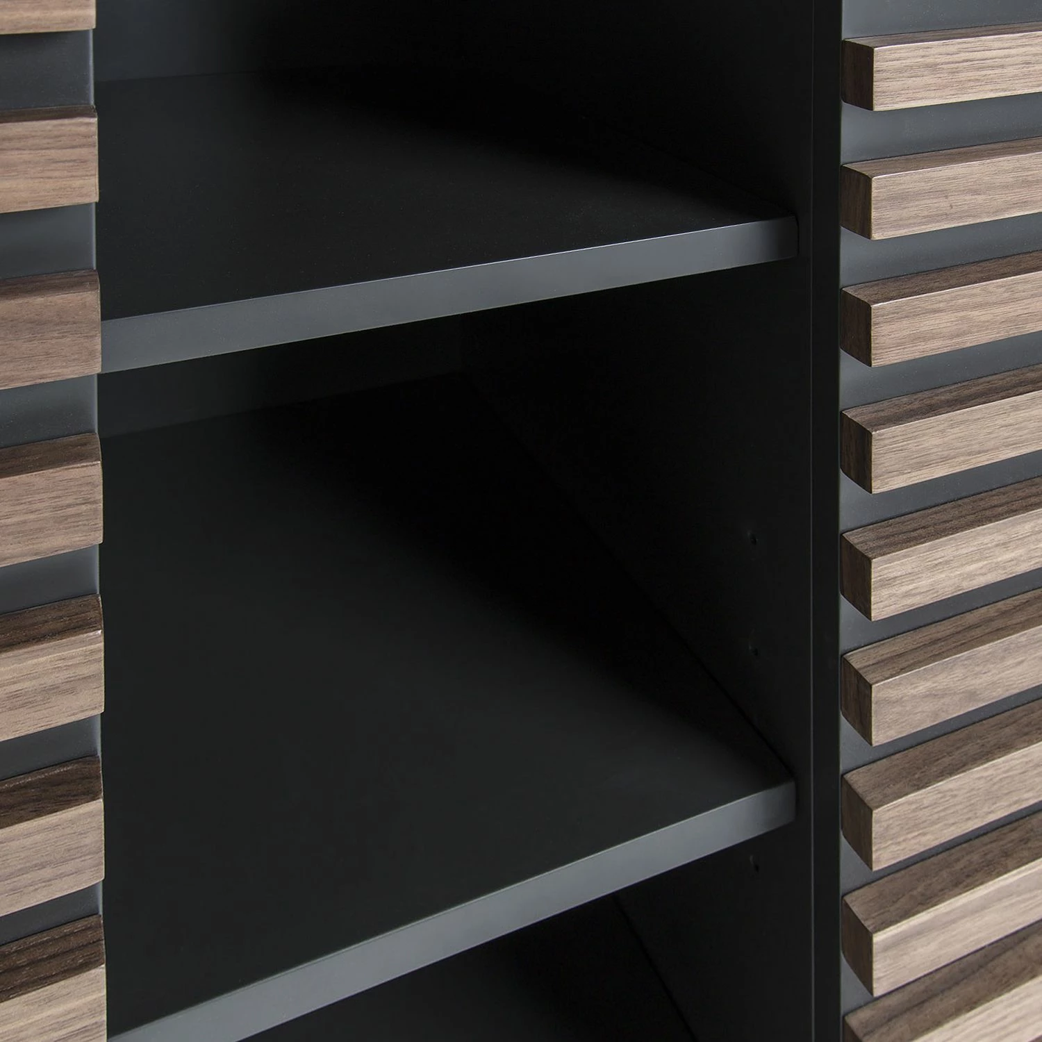 Norrwood Highboard Kipra - Echtholzfurnier - Walnuss / Graphit – Bild 7