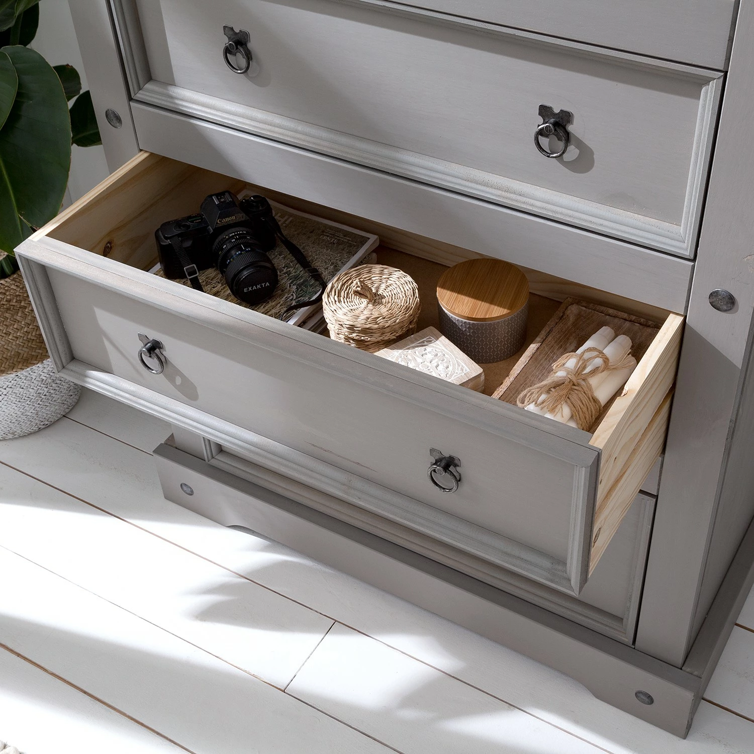 Maison Belfort Kommode Finca Rustica II - Kiefer massiv - Kiefer Grau – Bild 8