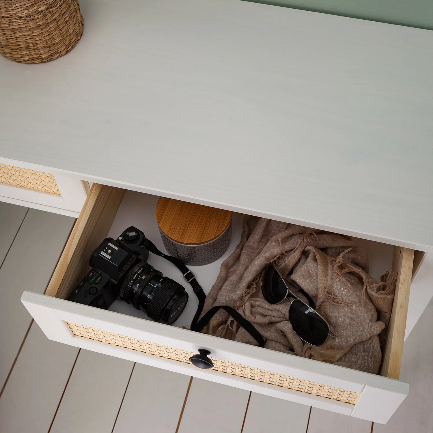 Maison Belfort Konsole/Schminktisch Belleria - Kiefer massiv / Wiener Geflecht - Weiß – Bild 9