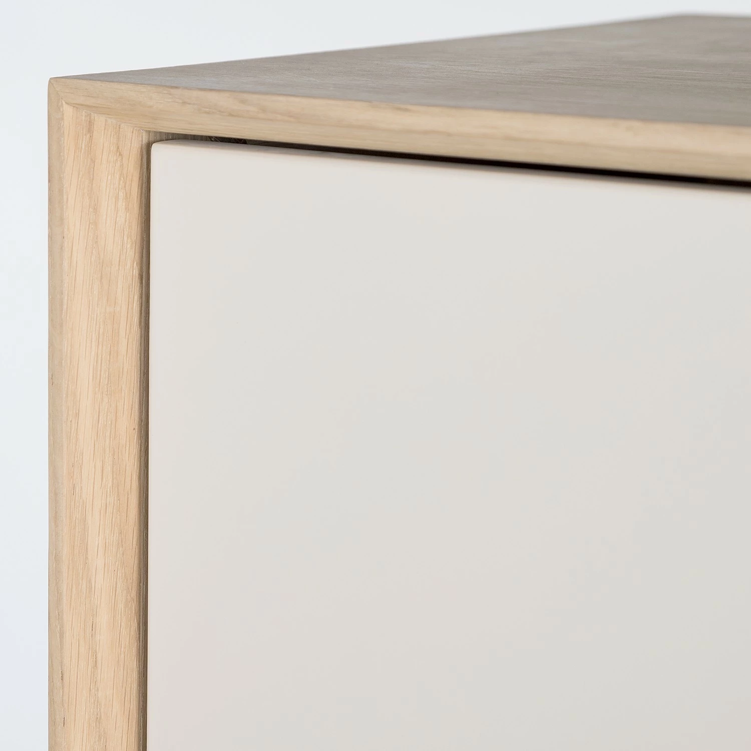 Studio Copenhagen Kommode Maayka - Eiche teilmassiv - Mushroom Creme / Eiche Hell – Bild 11