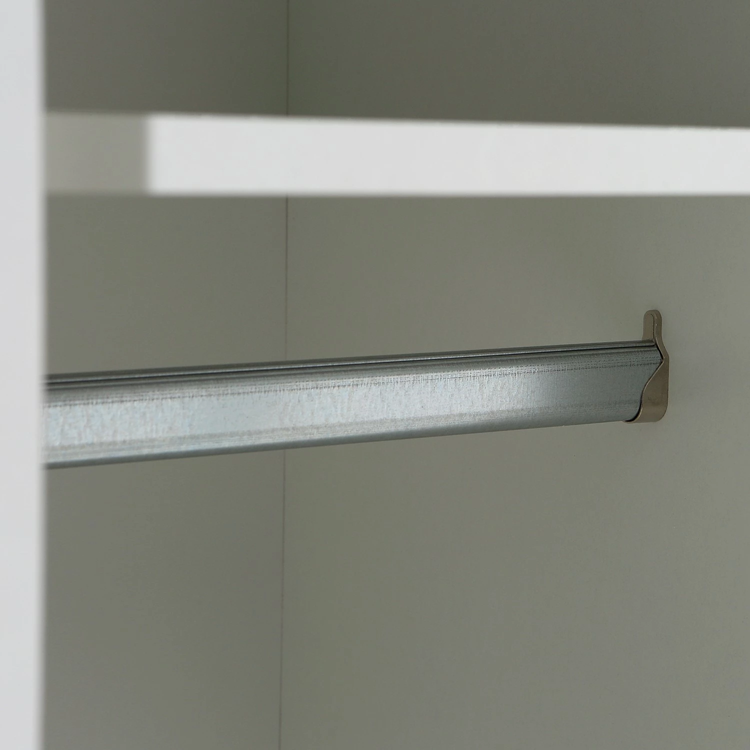 Loftscape Schwebetürenschrank Beveren - Weiß - Breite: 270 cm - Ohne Spiegeltür/-en – Bild 7